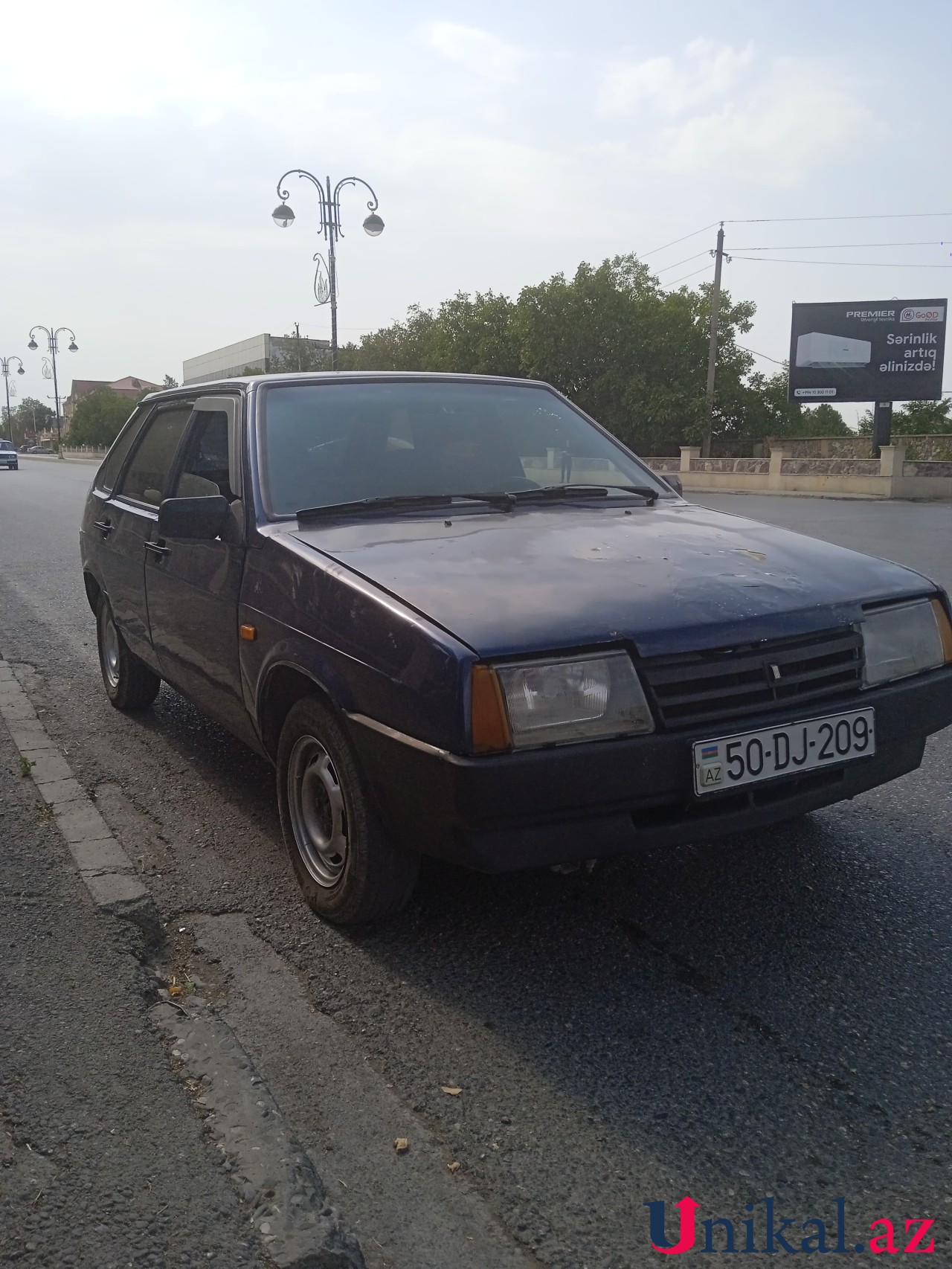 Park olunmuş avtomobildən oğurluq edildi - FOTOLAR